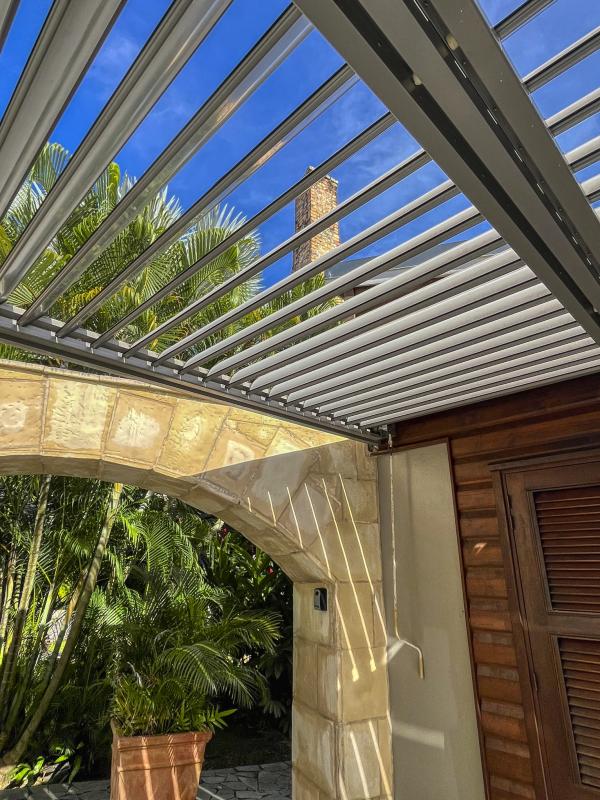 Lodge à louer pour 4 personnes avec piscine privée à Petit Bourg Guadeloupe_2